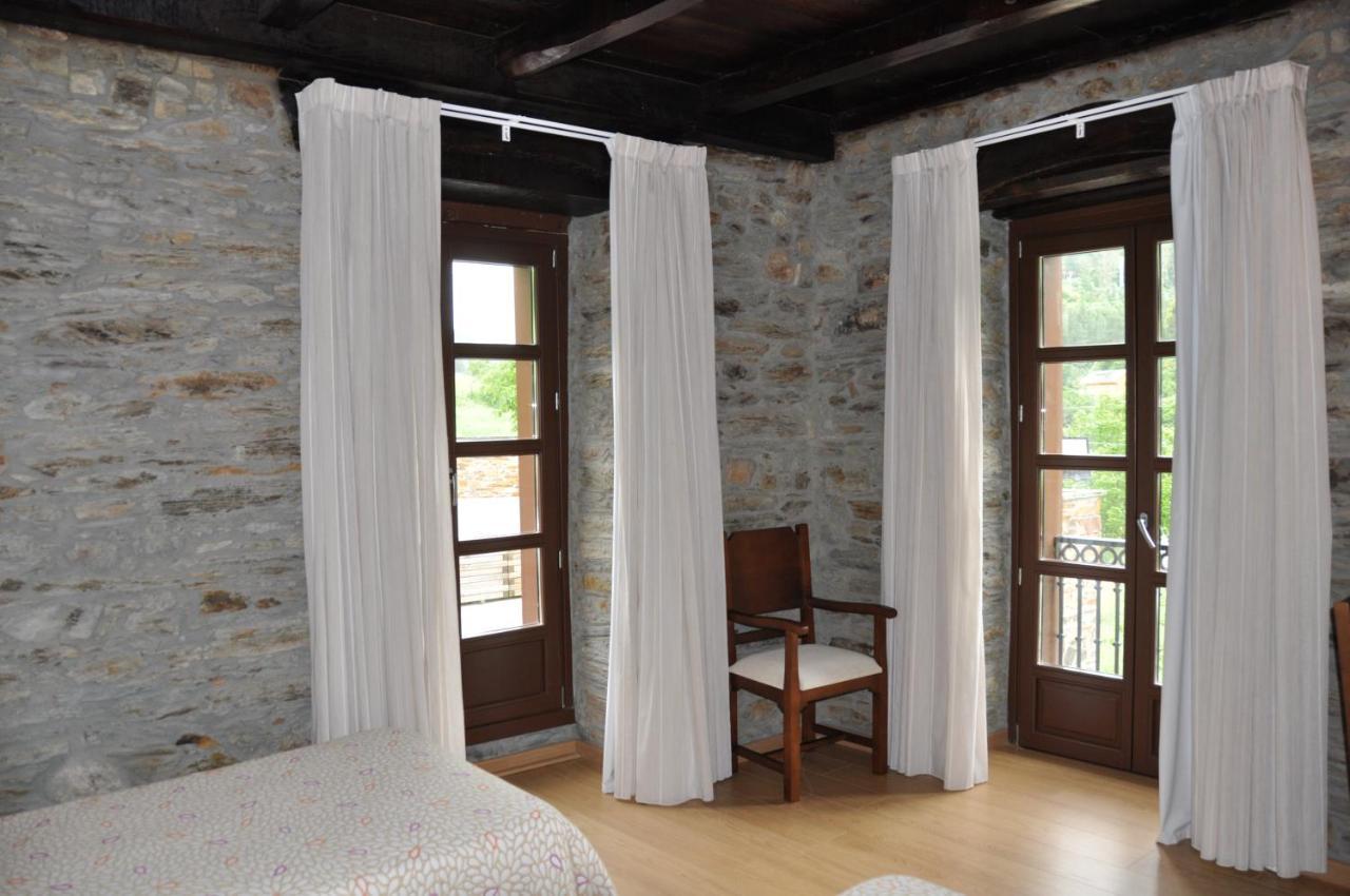Hotel Mirador De Barcia Ribeira De Piquin الغرفة الصورة