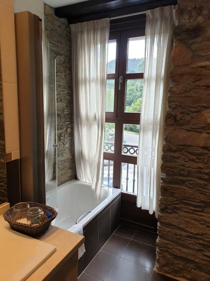 Hotel Mirador De Barcia Ribeira De Piquin المظهر الخارجي الصورة